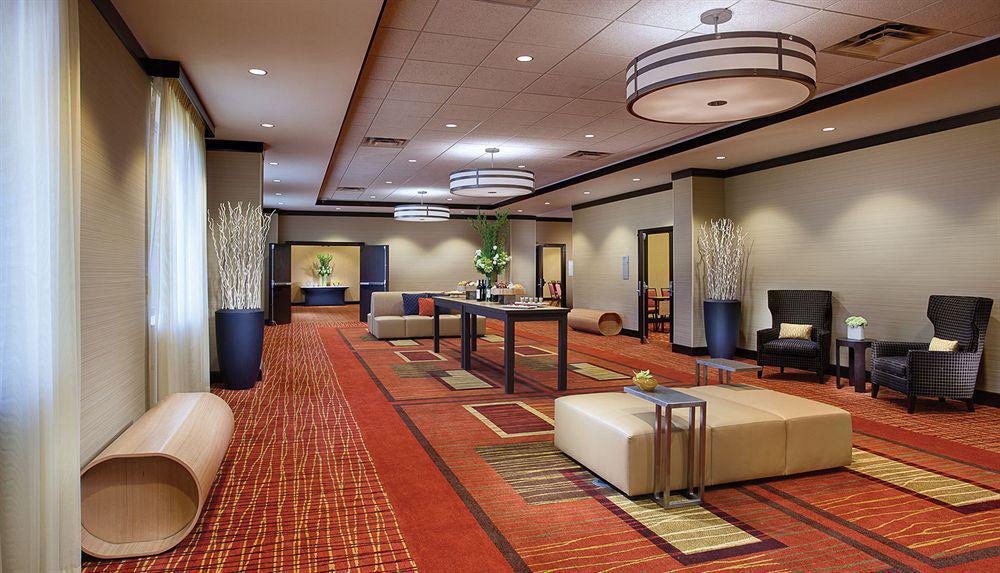 Courtyard Grand Rapids Downtown Hotel Exterior photo