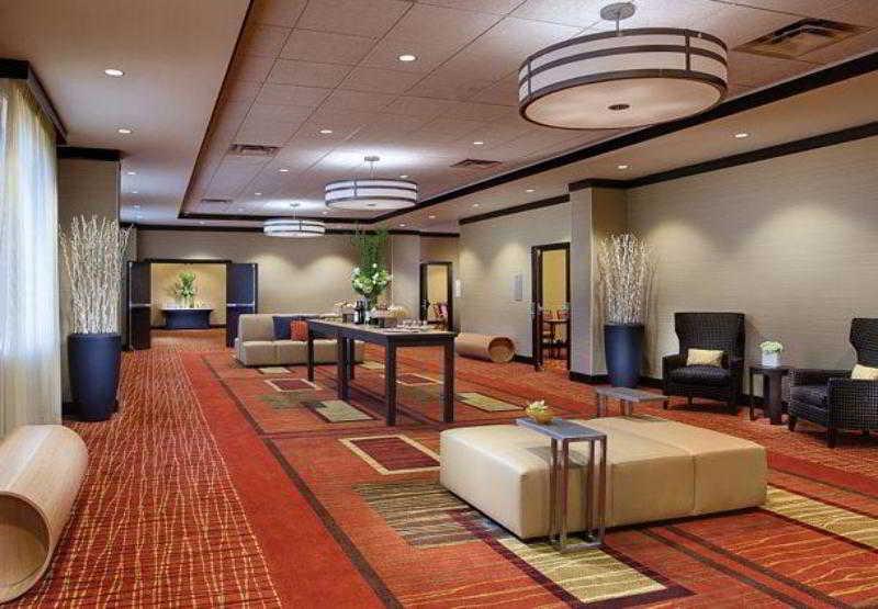 Courtyard Grand Rapids Downtown Hotel Exterior photo